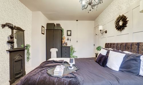 Room Photo