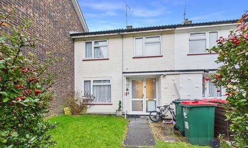 Loriners, Crawley, RH10