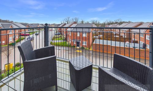 Image for property: 1018b6db-479f-4bd5-8e7f-abf52d7c1025