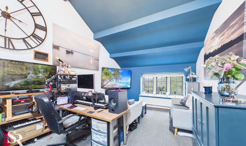 Room Photo