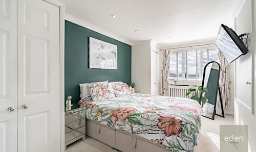 Room Photo