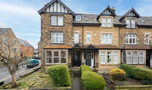 Image of Dragon Parade, Harrogate, HG1