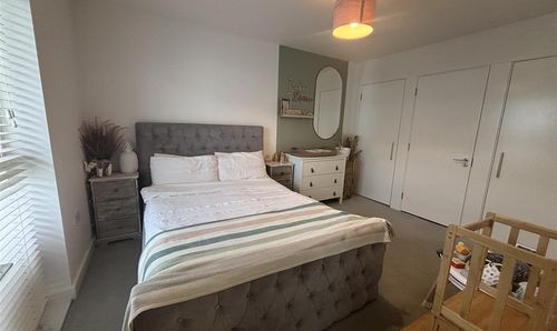 C407, Metropol Central Roseville Street