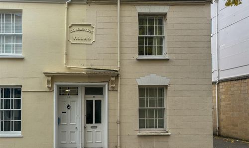 Flat 2, 27 La Colomberie, St. Helier
