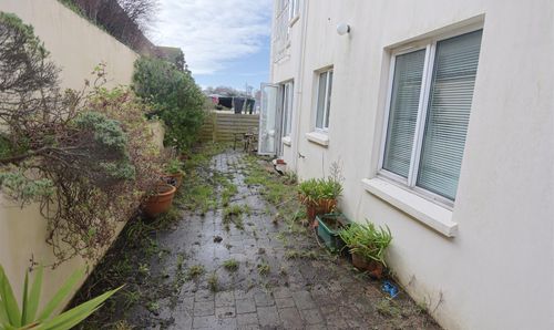 Flat 3, Block A Cobblestones La Retraite Queens Road, St. Helier