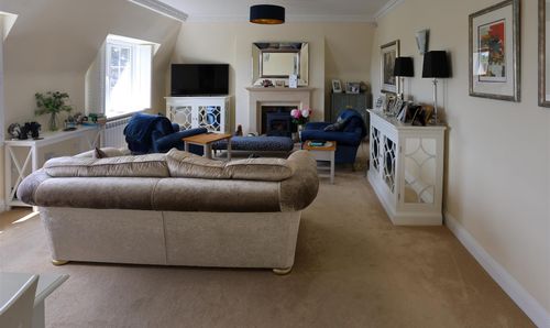 7 Les Carrieres Apts La Grande Route De St. Martin, St. Martin, Jersey