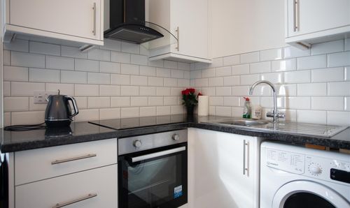 Flat 4, 16 Royal Crescent Don Road, St. Helier