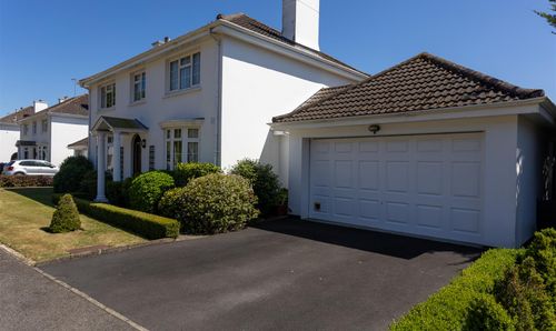 11 Le Clos Du Rivage Gorey Coast Road, Grouville
