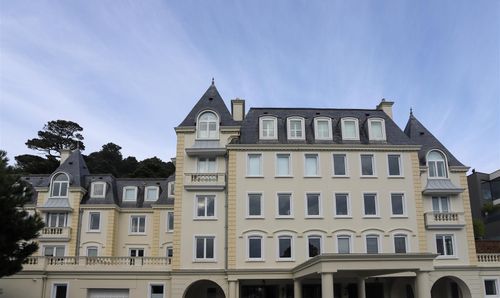 Apt 10, One St Brelade Le Mont Gras D'eau, St. Brelade