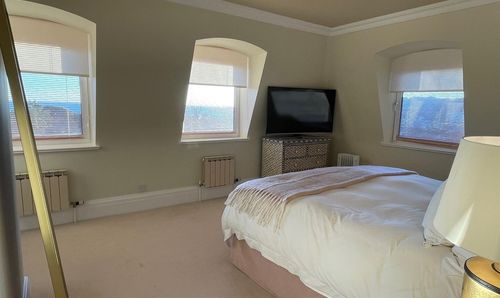 Apt 10, One St Brelade Le Mont Gras D'eau, St. Brelade