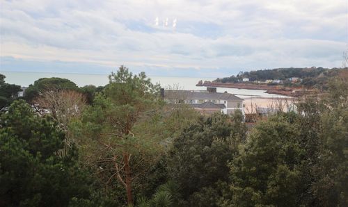 Apt 10, One St Brelade Le Mont Gras D'eau, St. Brelade