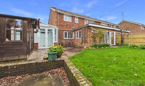 Greenacres, Crawley, RH10