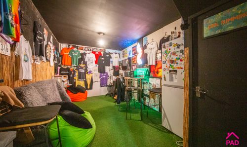 Room Photo