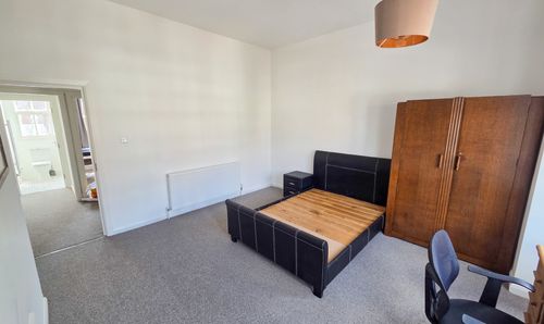Room Photo