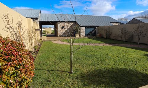 4 Vinchelez Farm Le Cointin, St. Ouen