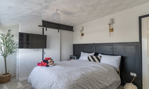 Room Photo
