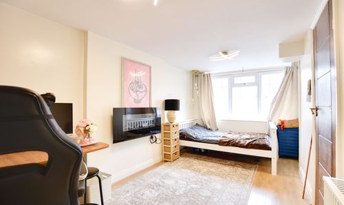Room Photo