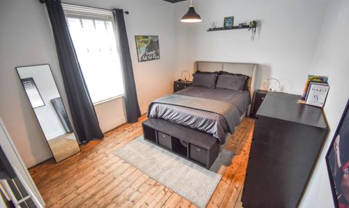 Room Photo