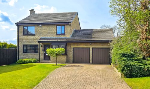 Image of Moor Park Close, Beckwithshaw, HG3