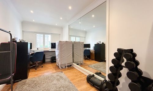 Room Photo