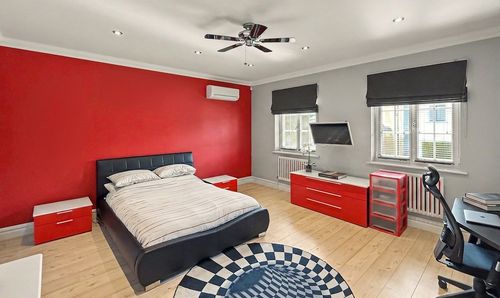 Room Photo