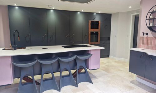 Breakfast Bar