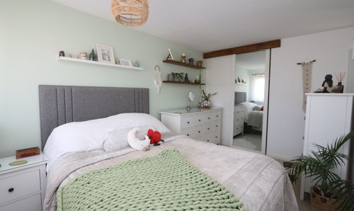 Room Photo