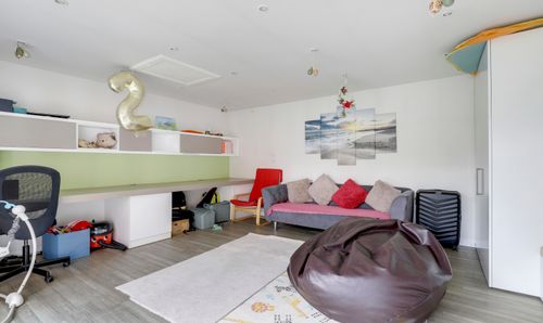 Room Photo
