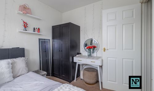 Room Photo