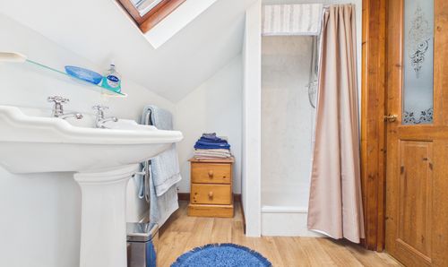 Annex Ensuite