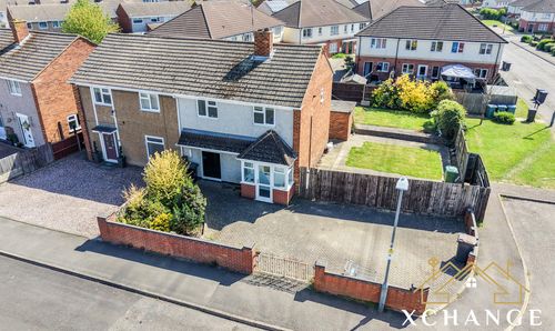15 Raynor Crescent, BEDWORTH, CV12 0ET