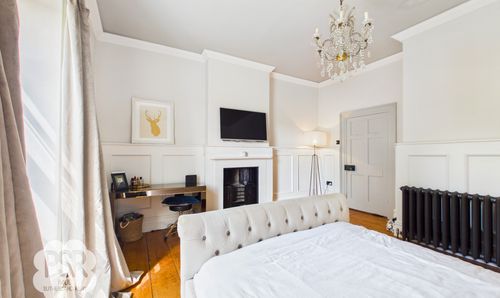 Room Photo