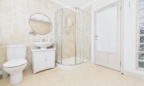 Ensuite
