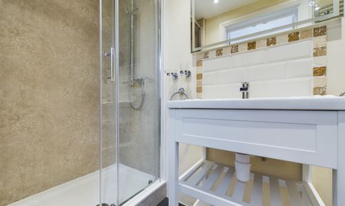 Annexe Bathroom