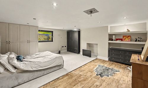 Room Photo