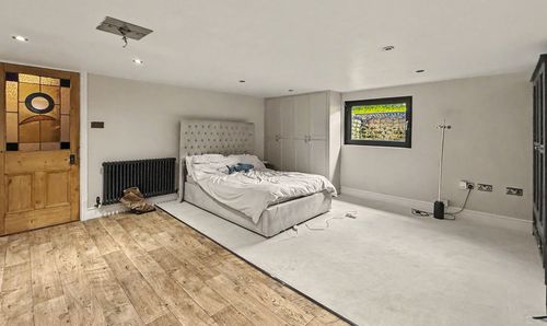 Room Photo