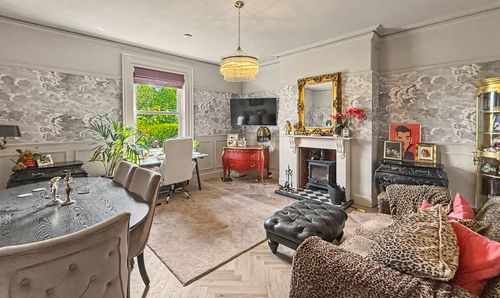 Room Photo