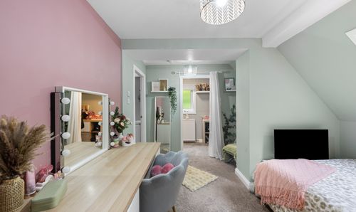 Room Photo