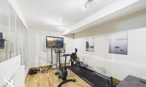 Room Photo