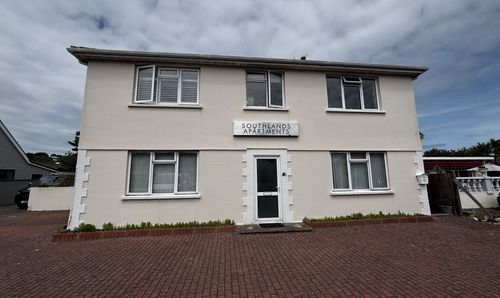 Southlands, La Route de La Haule, Flat 2 Southlands