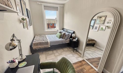 Room Photo