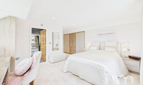 Room Photo