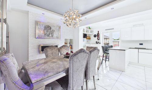 Room Photo