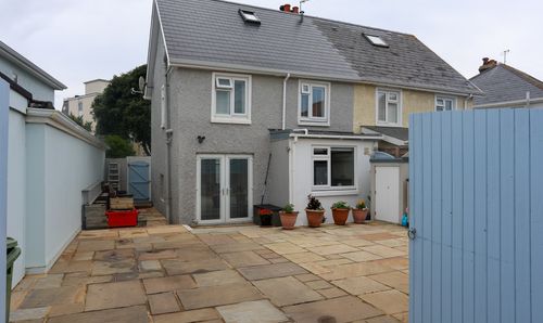 4 Le Clos De La Ville Clarke Avenue, St. Helier