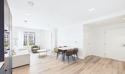 5 Wheatstone Gardens, London, W10