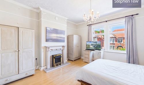 Room Photo