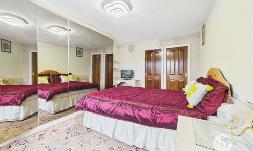 Room Photo