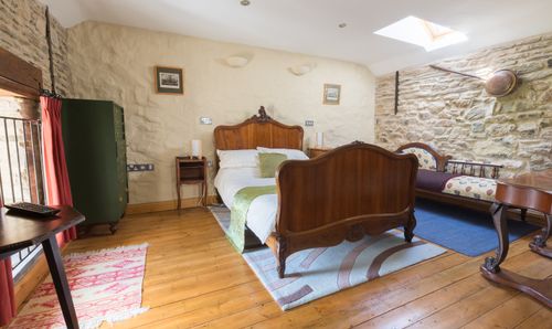 Room Photo