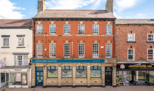 Image of High Street, Carlton House, HG5