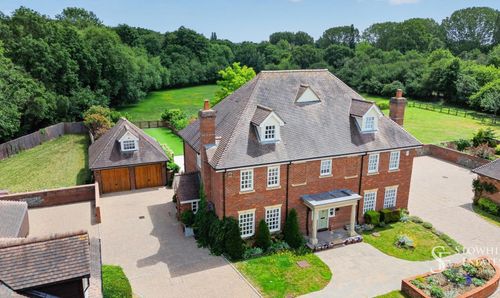 Buckland Gate, Wexham, SL3